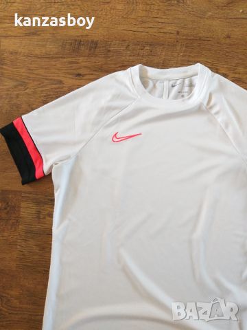 Nike Football Dri-fit Academy 21 - страхотна мъжка тениска Л, снимка 4 - Тениски - 46311660