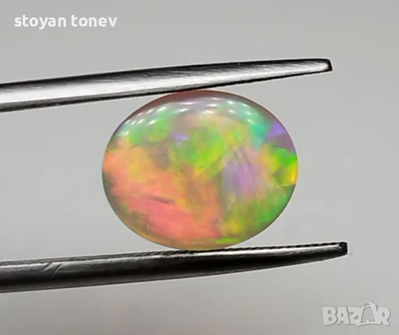 Деликатен кристален опал с нежни цветове - 2.08кт.! Сертифициран!, снимка 13 - Други - 49735004