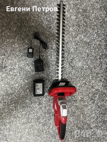 Акумулаторен храсторез Raider  с  БАТЕРИЯ  и  ЗАРЯДНО .