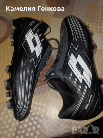 Футболни обувки LOTTO Solista, снимка 3 - Футбол - 45040164