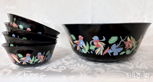 Сервиз от черен аркопал