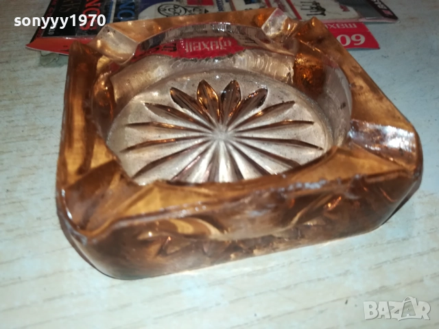 КРАСИВ СТЪКЛЕН ПЕПЕЛНИК 0709251645, снимка 9 - Антикварни и старинни предмети - 51633960