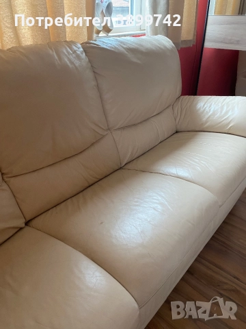 Продава се: Кожен диван с релакс механизъм – Велико Търново