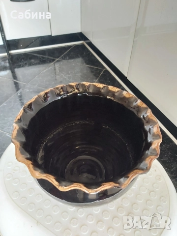 Керамична кашпа, снимка 2 - Саксии и кашпи - 51486901