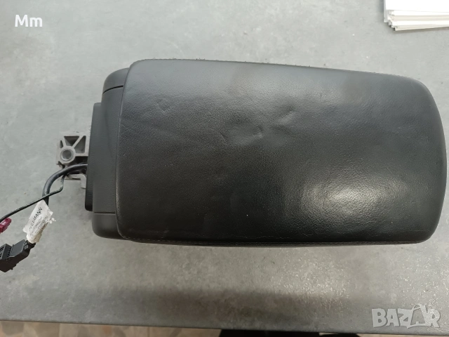 подлакътник Ауди а6 ц6