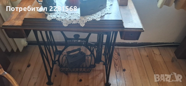 Старинни автентични мебели от началото на миналия век от масив с резба, снимка 11 - Антикварни и старинни предмети - 53941793