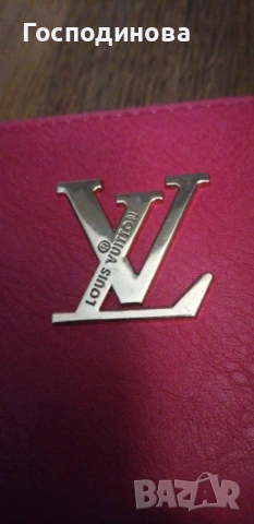 Дамски портфейл, снимка 2 - Портфейли, портмонета - 52336156