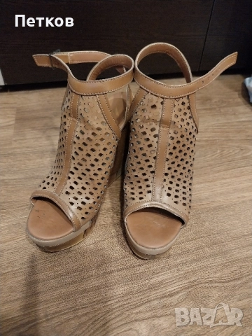 Сандали с платформа , снимка 3 - Сандали - 51971435