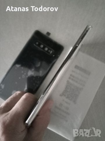 Продавам Смартфон Самсунг S10+/плюс/ със счупен дисплей за ремонт плюс  нов заден капак ., снимка 4 - Samsung - 45404558