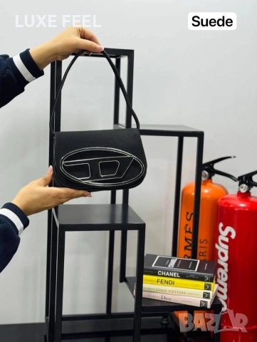 Diesel 💎 Дамски Чанти , снимка 11 - Чанти - 53326909