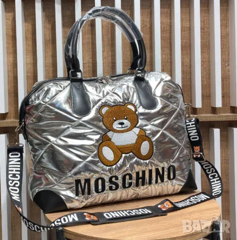 чанти moschino , снимка 1 - Чанти - 48414944