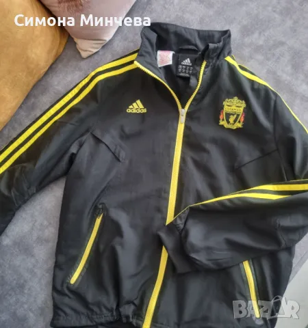 Детско горнище Adidas Liverpool , снимка 1 - Детски анцузи и суичери - 46937576