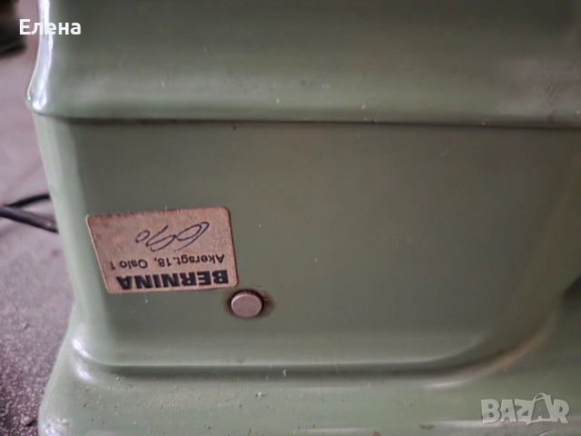 Електрическа шевна машина Elna Supermatic, снимка 3 - Шевни машини - 52803096