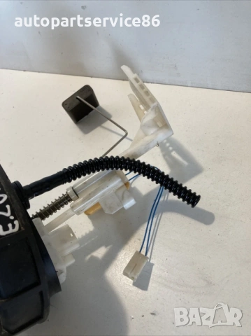 Сензор за нивото на горивото за резервоар за Mercedes E280 CDI W211 (2007) A2114701641, снимка 2 - Части - 53972842