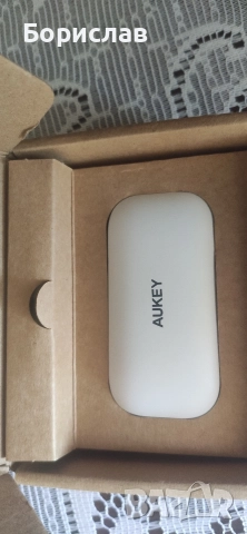 Продавам чисто нови безжични слушалки , снимка 13 - Безжични слушалки - 52878457