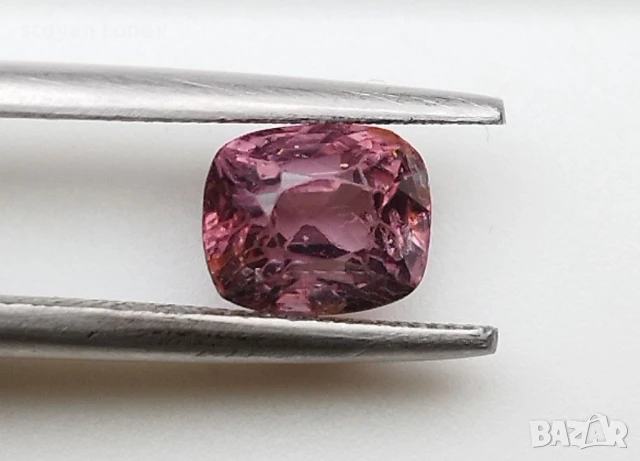 Шпинел от Мианмар с интензивен Падпараджа цвят 1.09кт.! Нов!, снимка 6 - Други - 50499224