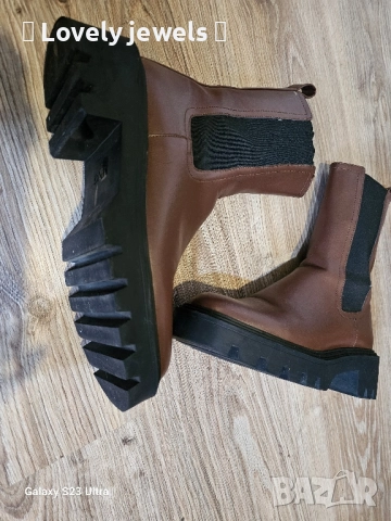 Стилни кафяви боти Mango, снимка 2 - Дамски боти - 52314727