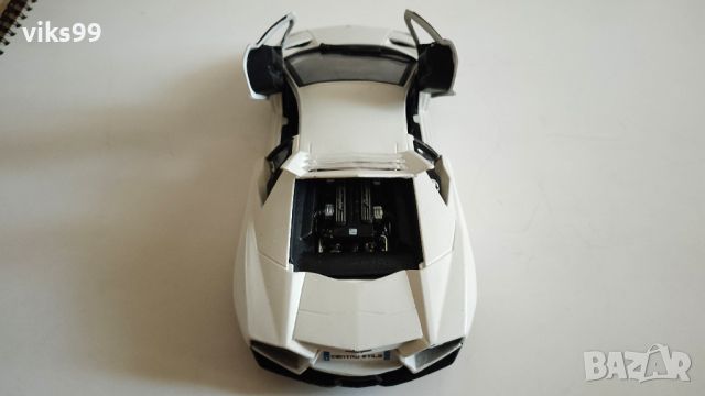 Bburago Lamborghini Reventon 1:24, снимка 7 - Колекции - 46596201