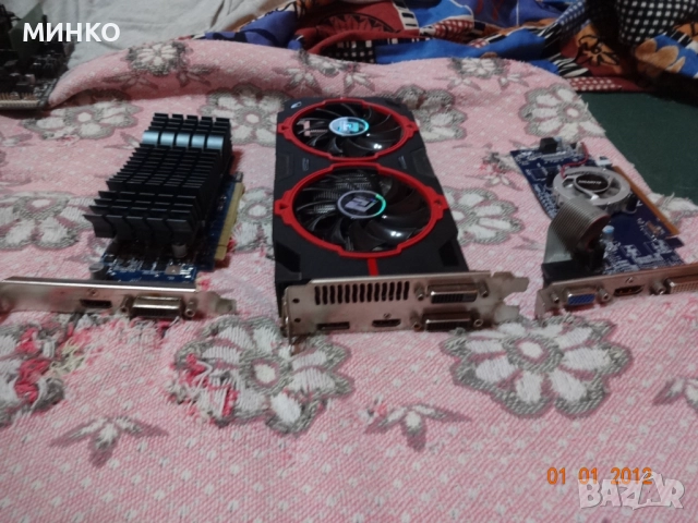 3 видеокарти, снимка 5 - Видеокарти - 51769943