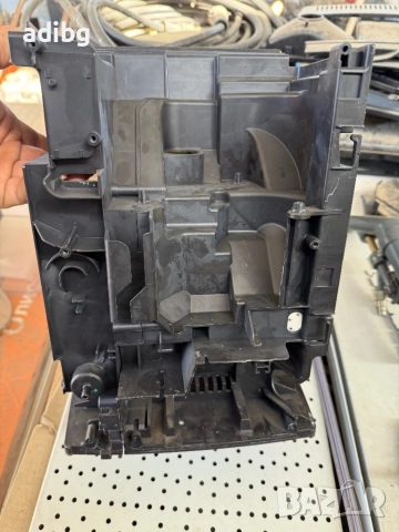 Кош - Delonghi Magnifica S ECAM, снимка 4 - Кафемашини - 51814492