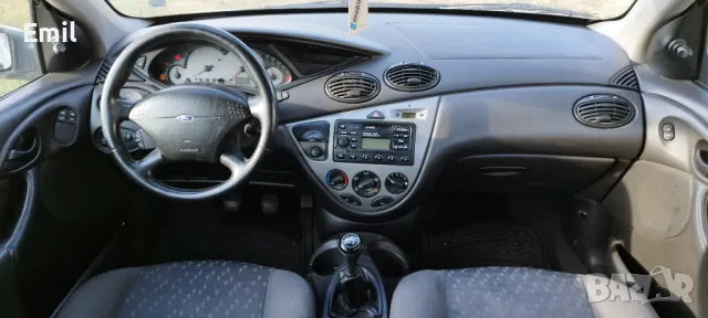 Ford Focus 1.6 100кс НА ЧАСТИ, снимка 4 - Автомобили и джипове - 47398043