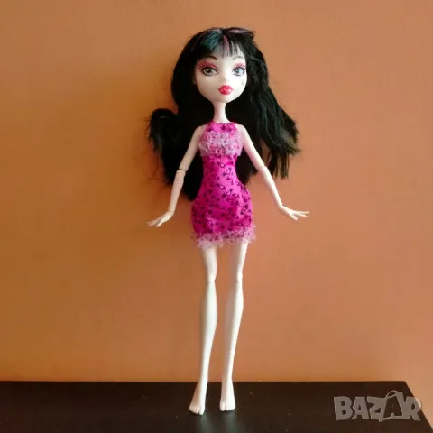 Колекционерска кукла Monster High Dead Tired Draculaura Mattel 2008 2282HF2, снимка 4 - Колекции - 48556393