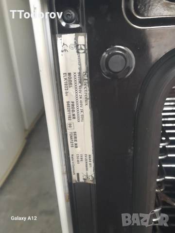 Готварска печка с керамичен плот Electrolux, LKK1822, снимка 3 - Печки, фурни - 52470634