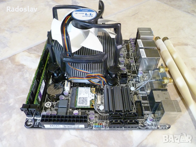 Mini ITX Bundle - GIGABYTE GA-H87N-WIFI / i7-4770 S / 16GB RAM / Wi-Fi / BT, снимка 2 - Процесори - 51598635