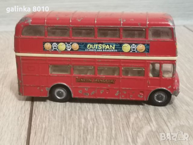 Стар метален Лондонски автобус, снимка 1 - Антикварни и старинни предмети - 46394913