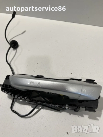 Външна дръжка предна лява сребриста за Volkswagen Scirocco 2.0 Tfsi (2008) 1K8839885F, снимка 3 - Части - 54164368