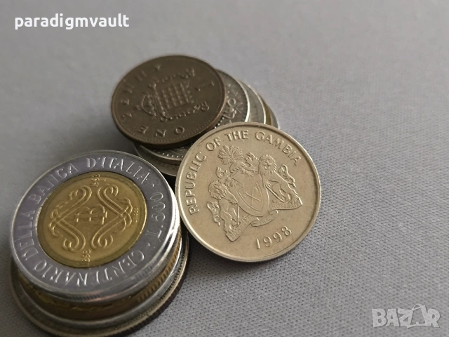 Mонета - Гамбия - 25 бутут | 1998г., снимка 2 - Нумизматика и бонистика - 53309330