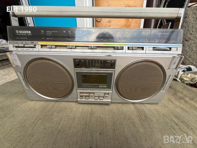 Продавам касетофон SILVER, снимка 3 - Радиокасетофони, транзистори - 52461339