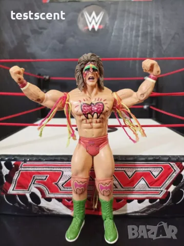 Екшън фигура WWE The Ultimate Warrior Legends Classic Superstars WWF figure играчка, снимка 8 - Колекции - 48527331