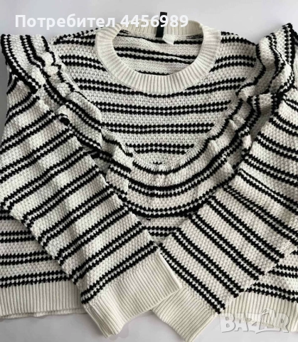 Страхотен зимен пуловер Divided