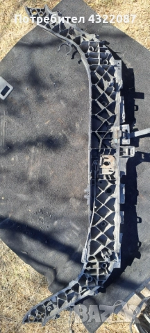 Предна маска / Решетка Рено Гранд Сценик / Renault Grand Scenic II 1.9 dci 130к.с., снимка 9 - Части - 51669780