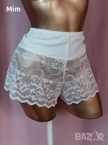  2XL  Снежно бял дантелен боксер с висока талия 