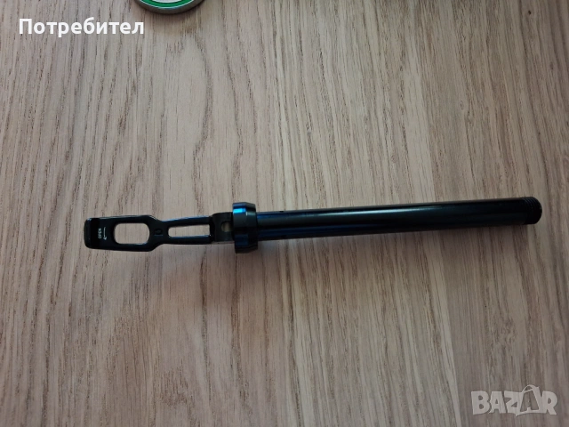 Предна преходна ос Rock Shox Maxle 15x100, снимка 3 - Части за велосипеди - 53637074