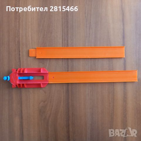 HOT WHEELS и BURAGO- 2 бр. Писти оригинал, снимка 14 - Коли, камиони, мотори, писти - 46330474