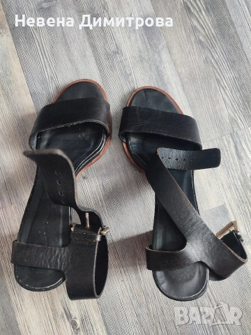 Черни сандали от естествена кожа с дървен дебел ток размер 38
