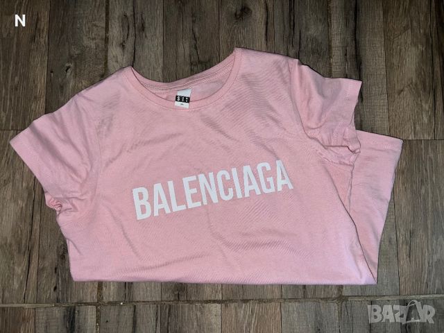 Тениска с надпис Balenciaga