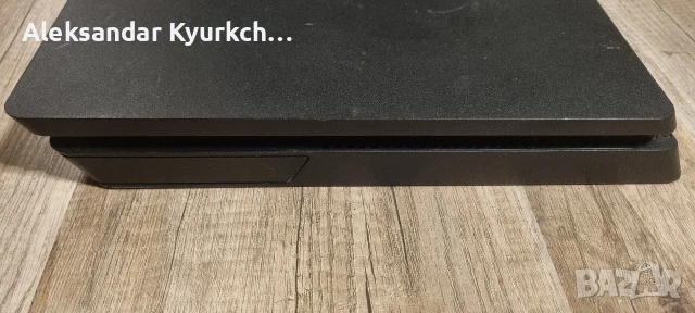 Sony PlayStation 4 Slim, снимка 4 - PlayStation конзоли - 53024183