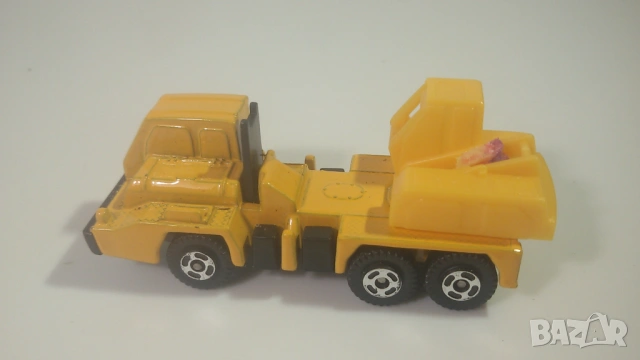 Лот 21 колички Majorette, Mario Kart, Matchbox, MSZ, Playmobil, Teamsterz, Etrl, Welly и други, снимка 15 - Колекции - 54205201