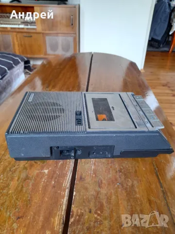 Стар касетофон Sony TCM-757, снимка 3 - Антикварни и старинни предмети - 50366326