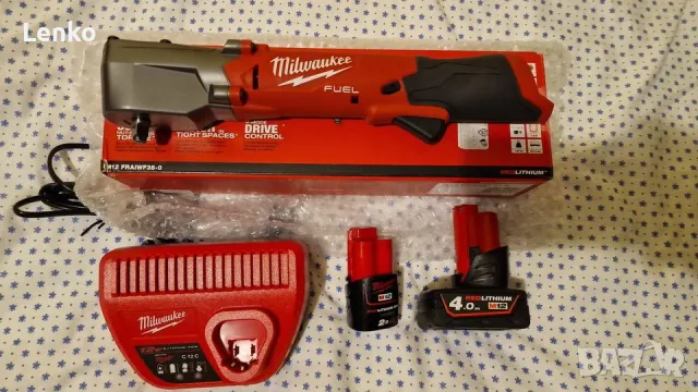 Тресчотка Milwaukee M12, циркуляр Makita, Шлайф BOSCH и саблен трион Parkside, снимка 1 - Други инструменти - 47476788