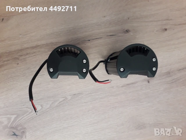 Продавам универсални 72W LED халогени фарове 12V - 24V за автомобил,офроуд,бус,ван,камион


, снимка 2 - Аксесоари и консумативи - 50727638