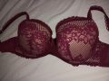 Сутиен Hunkemöller 75C цвят бордо , снимка 1