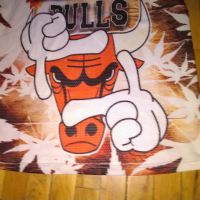 Чикаго Булс фенски потник марков на Вестити Деле Нуволе Италия размер Л, снимка 2 - Баскетбол - 44960498