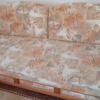Продавам удобен разтегателен диван, снимка 1 - Дивани и мека мебел - 45483168