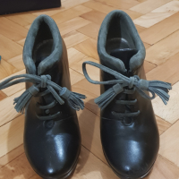 Елегантни дамски обувки, снимка 1 - Дамски елегантни обувки - 44959237