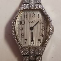 Часовник с верижка ЛУЧ , запазен , красив, снимка 1 - Антикварни и старинни предмети - 45318923